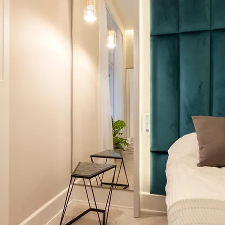 Luxe 3bed 3bath Steps To New York Cafe & Szimpla Kert Appartement *