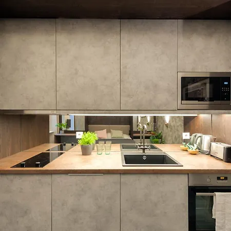 Luxe 3bed 3bath Steps To New York Cafe & Szimpla Kert Appartement