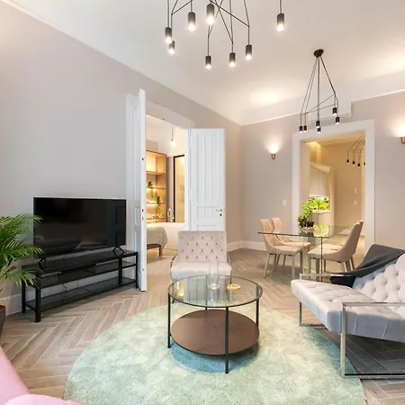 Luxe 3bed 3bath Steps To New York Cafe & Szimpla Kert * Budapeszt