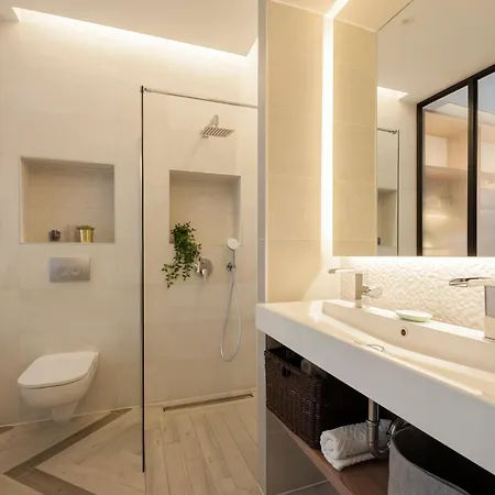 Apartament Luxe 3bed 3bath Steps To New York Cafe & Szimpla Kert *