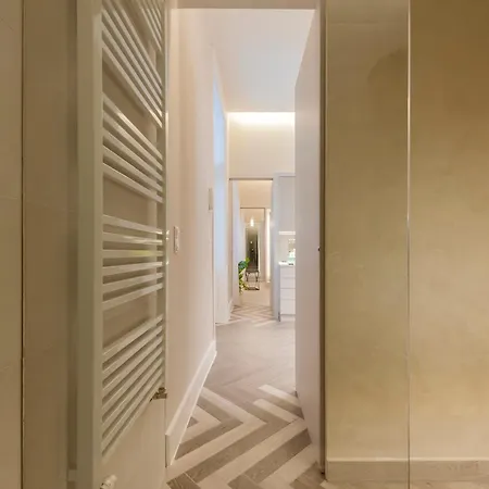 Luxe 3bed 3bath Steps To New York Cafe & Szimpla Kert Apartament Budapesta